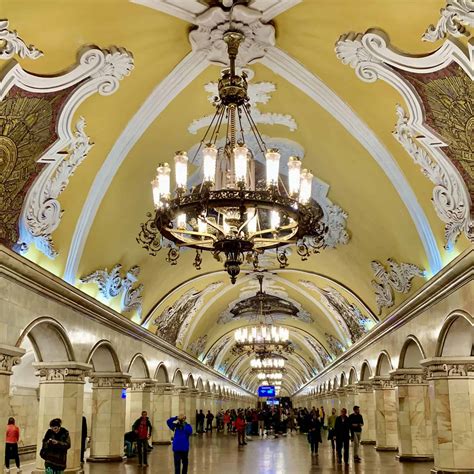 Moscow Metro Stations - Most Beautiful in the World - Peter's Food Adventures