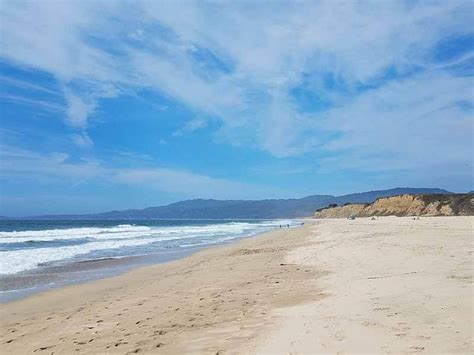 16 Best Half Moon Bay Beaches [+ Parking & How to Get There]