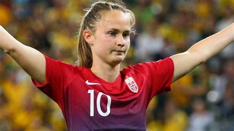 Caroline Graham Hansen: The Norway star who could wreck England's World ...