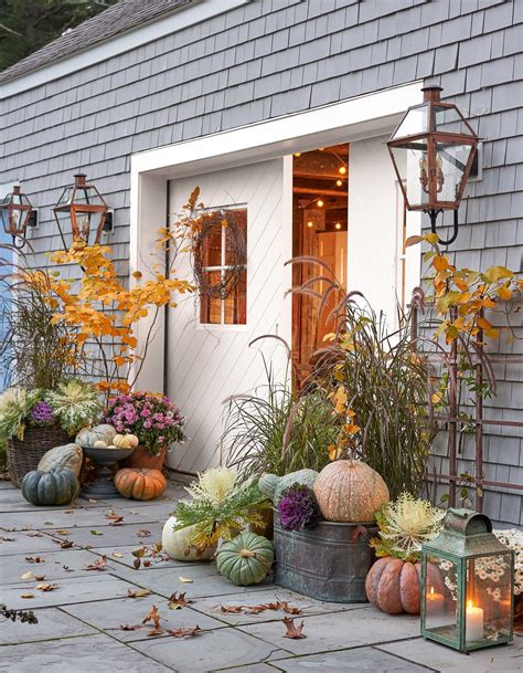 31 Harvest Decorating Ideas Featuring the Bounty of the Season | Fall outdoor decor, Fall ...