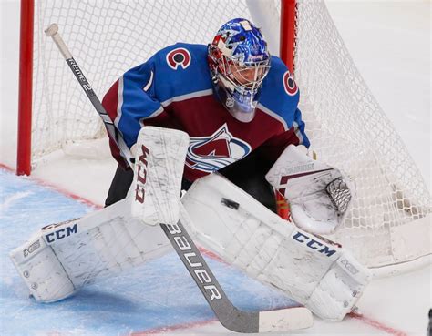 Semyon Varlamov will start at goalie for the Avalanche vs. Wild