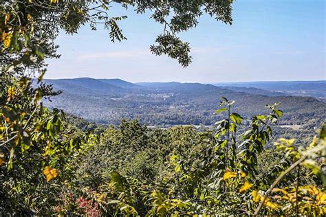 Fort Payne, Alabama: The Foothills of the Appalachians