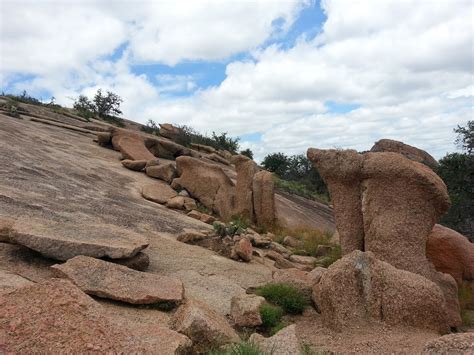 Rockhounding Around: Enchanted Rock, Fredericksburg Texas