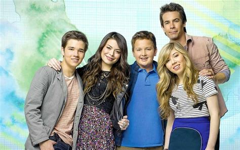 Elenco de iCarly se reúne em foto durante gravações do revival; veja ...