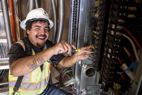 Electrical Career Opportunities | Benefits | Colorado Springs