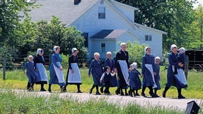 An Amish woman's role in the family | Ohio's Amish Country