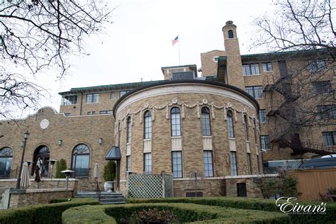 Hotel Baker Wedding - One of the oldest wedding venues in Illinois