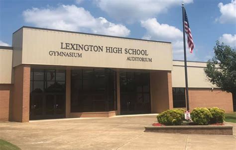 Lexington High School’s New Building Turns 40 – Lexington Progress