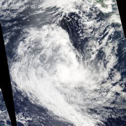 Tropical Cyclone Anggrek 2010-2011 | Zoom Earth