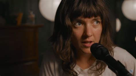 Courtney Barnett Covers Gillian Welch for Fallon - Cover Me