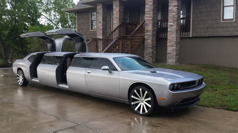 Dodge Challenger Limo | Clean Ride Limo