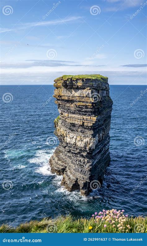 The Dun Briste Sea Stack Off the Cliffs of Downpatrick Head in County Mayo - Ireland Stock Image ...