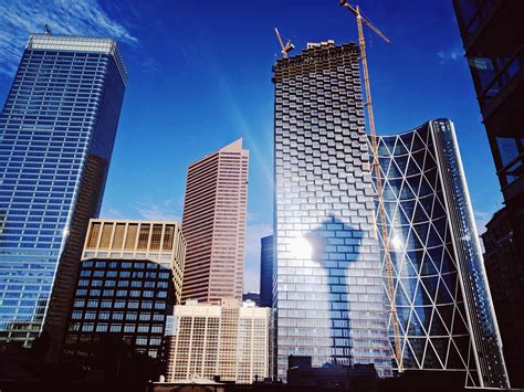 Snapped this shot of the Calgary Tower during my lunch break today. : r/Calgary