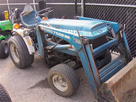 Ford 1210 Tractors - Compact (1-40hp.) - John Deere MachineFinder