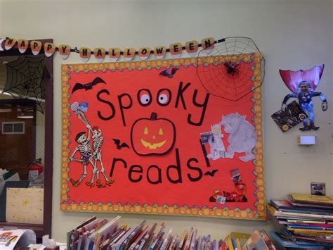 Oct/Halloween library bulletin board | Fall library displays, Halloween bulletin boards, Library ...