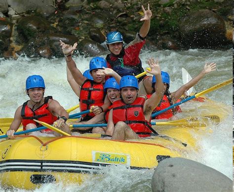 Dreams Las Mareas Tours: White Water Rafting Rio Tenorio Class 3-4 Rafting