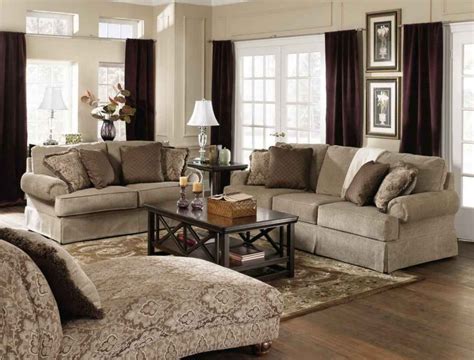 Guide For Choosing The Right Couch For The Living Room