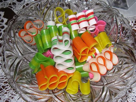 ribbon candy Christmas Candy, Vintage Christmas, Xmas, England Winter ...