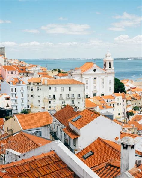 Where to Stay in Lisbon City Centre? (+ the best hotels in Lisbon center)