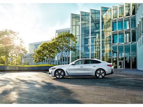 2023 BMW i4: 74 Exterior Photos | U.S. News