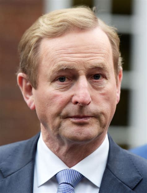 Women tweet Enda Kenny about PERIODS to overturn anti-abortion laws | World | News | Express.co.uk