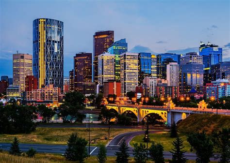 Calgary Skyline Wallpapers - Top Free Calgary Skyline Backgrounds ...