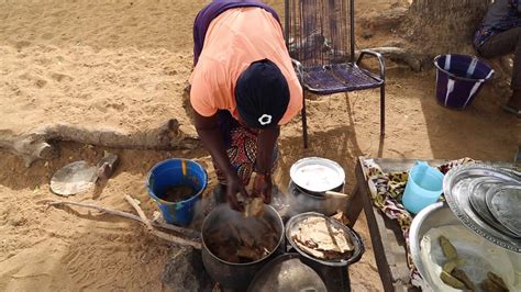 Mali Local food / Mali Cuisine locale - YouTube