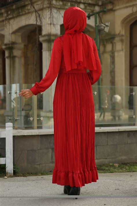 PLEATED DRESS - RED