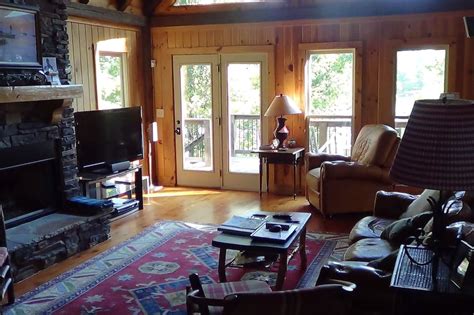 10 Best Pet-Friendly Rentals Near Lake Hartwell, USA - Updated 2024 | Trip101