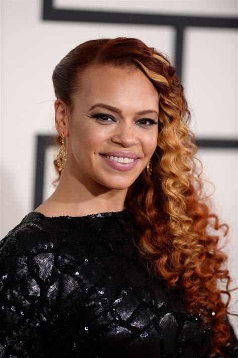 FAITH EVANS at 2014 Grammy Awards in Los Angeles – HawtCelebs