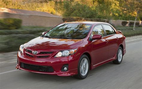 Toyota Corolla 2012 Widescreen Exotic Car Photo #29 of 64 : Diesel Station