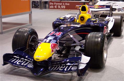 File:Red Bull Racing F1 2006 EMS.jpg - Wikimedia Commons