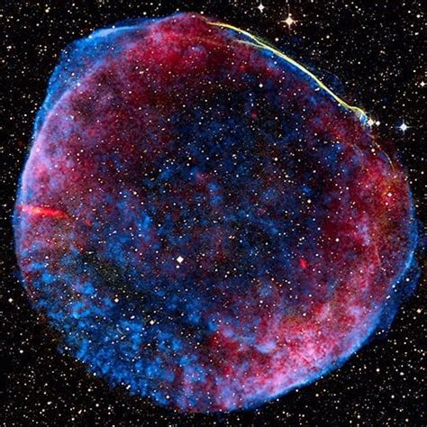 👨‍🚀☄Hubble Telescope Photograph. Ancient Supernova Explosion😍amazing 👏😉 ...