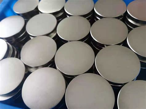 Small Thin Custom Neodymium Magnets Strong Round Flat Ndfeb Magnet 15mmX1mm