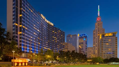 Hotels in Downtown Dallas - The Statler Dallas, Curio Collection