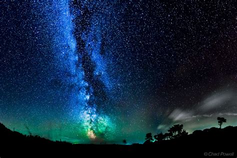 Milky Way Galaxy, Eerie Airglow Paint Night Sky Amazing Colors (Photo ...