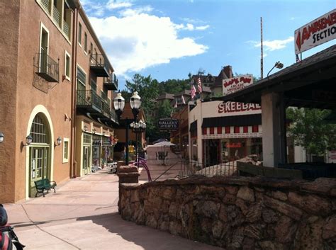 Manitou springs colorado | Manitou springs colorado, Visit colorado, Colorado city