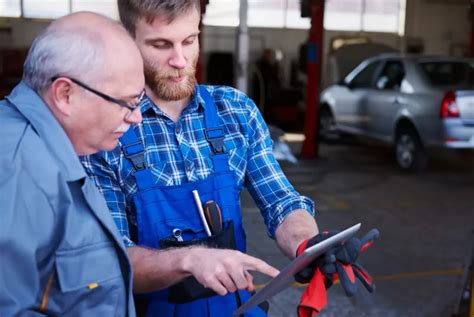 Electric Vehicle Technician Training: Sparking Enthusiasm for a Bright Career - Power Efficiency