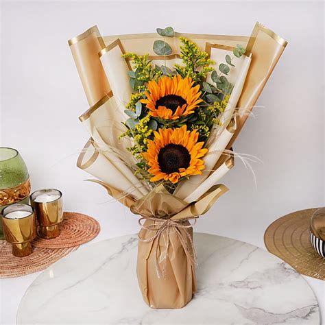 Happy New Year Flowers Online, New Year Flower - fnp.ae