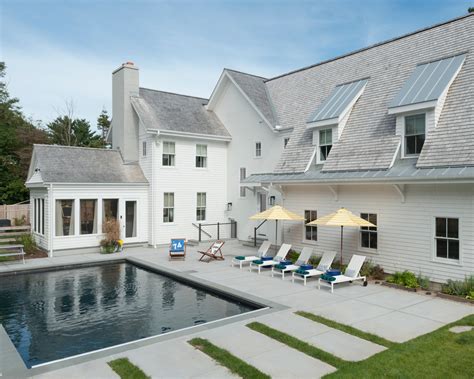 Modern Farmhouse Pool - Farmhouse - Pool - New York - by Bluewater Home Builders | Houzz