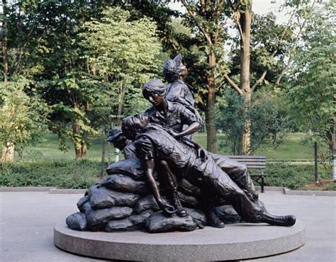 Vietnam Women's Memorial | Washington.org