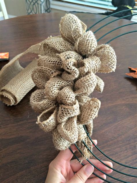 How To Make A Fall Burlap Bubble Wreath - Sobremesa Stories