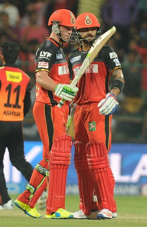 Virat Kohli And AB De Villiers - Comrades On The Field, Great Friends ...