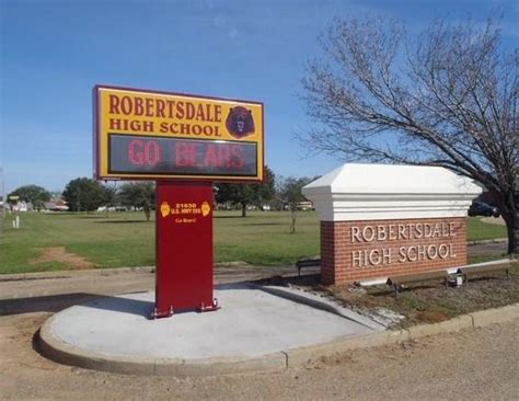 Police investigating threat at Robertsdale High School | GulfCoastNewsToday.com