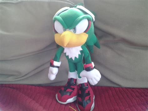 Amazon.com: Great Eastern GE-52524 Sonic The Hedgehog Jet The Hawk 12" Plush Doll: Toys & Games