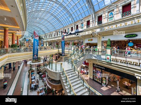 The Trafford Centre shopping complex, Dumplington, Greater Stock Photo ...