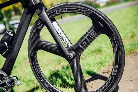 How much faster are aero wheels? (video) - Cycling Weekly