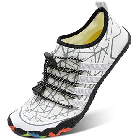 Best Minimalist Running Shoes For Women: A Guide