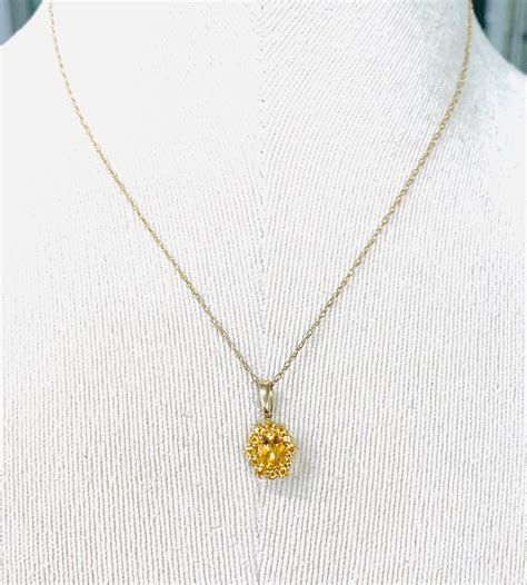 Stunning vintage 9ct gold Citrine pendant - fully hallmarked