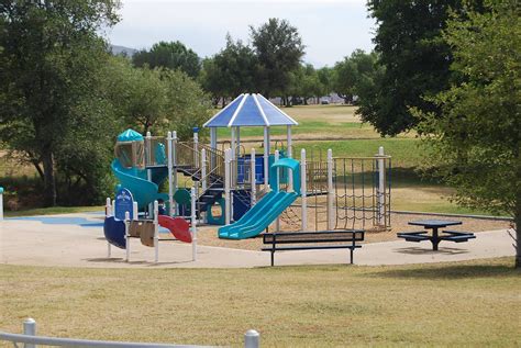 Adventures of a Semper Fi Family: Lake Skinner Splash Pad